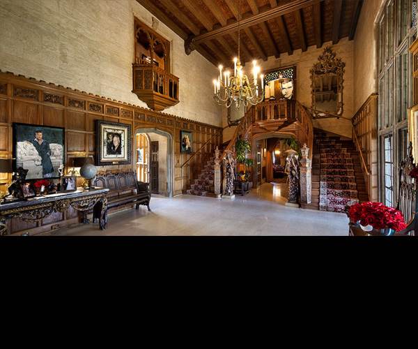 Playboy: The Mansion
