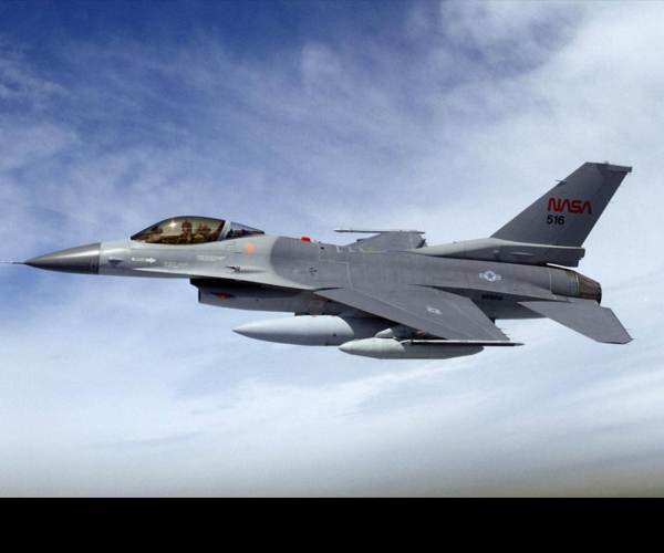 F-16 Air Fighter