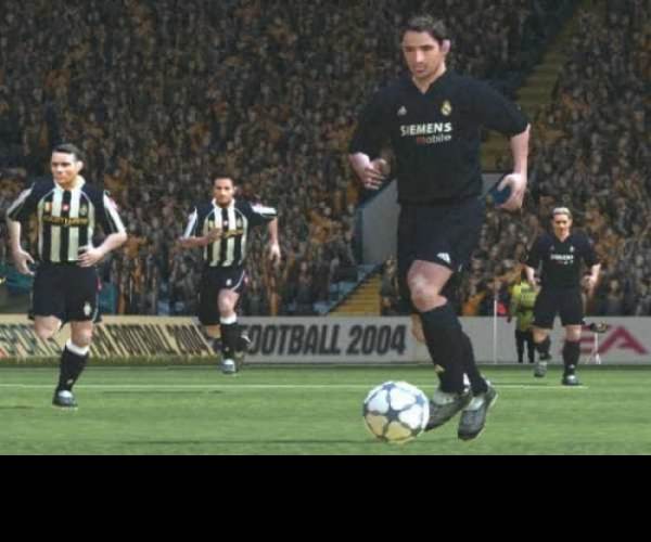 FIFA Football 2004