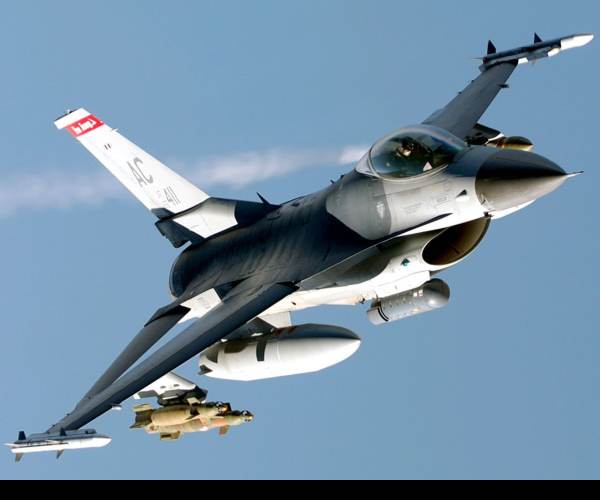 F-16 Fighting Falcon X