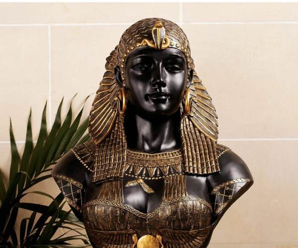 Pharaoh + Cleopatra
