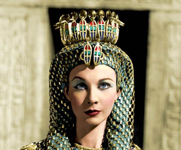 Pharaoh + Cleopatra