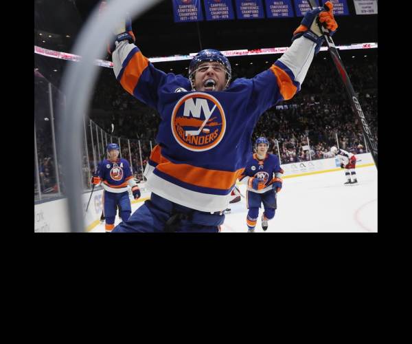 ISLANDERS