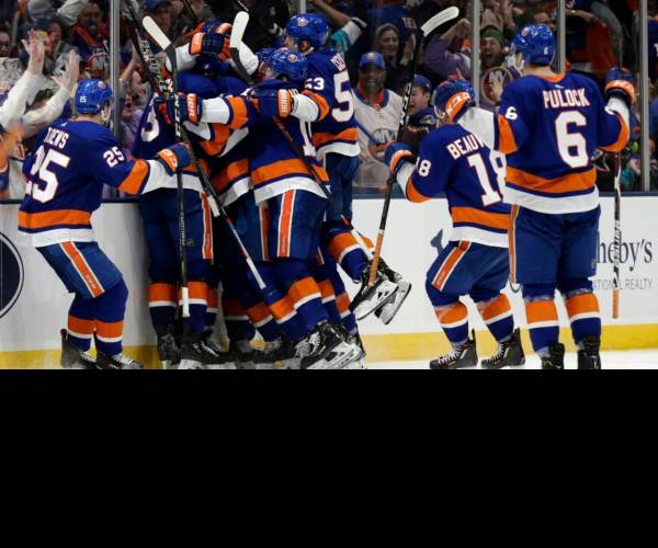 ISLANDERS