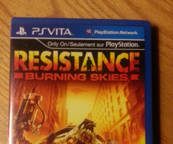 Resistance: Burning Skies (PS VITA)