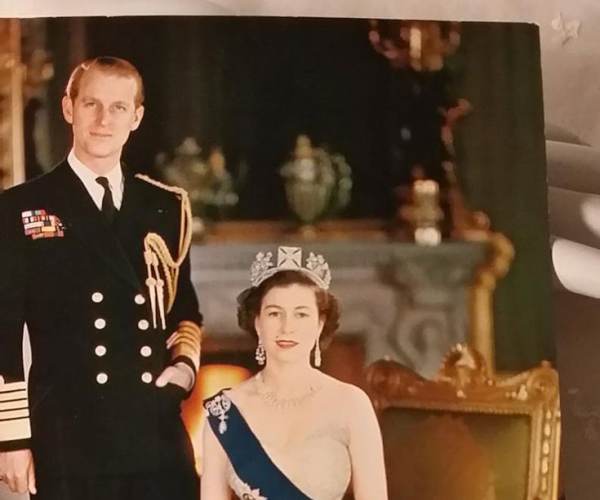 Reigns: Her Majesty