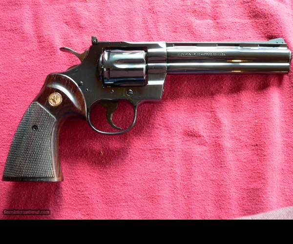 BLUE REVOLVER