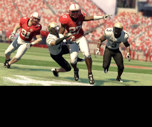NCAA Football 13